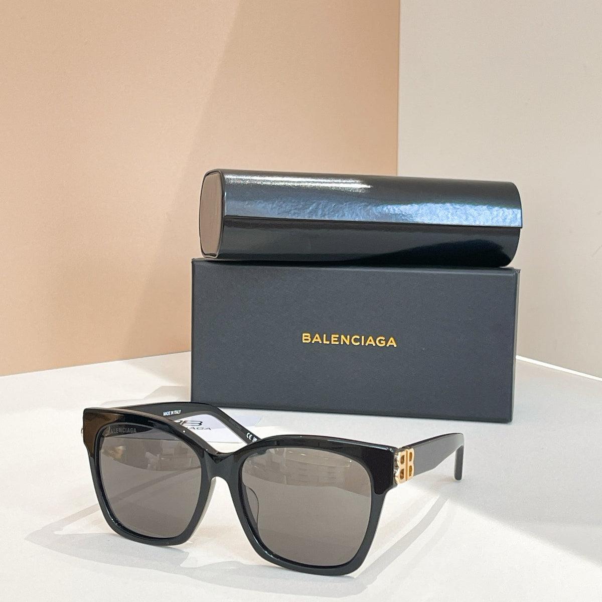 Fashion hot 4 color sunglasses