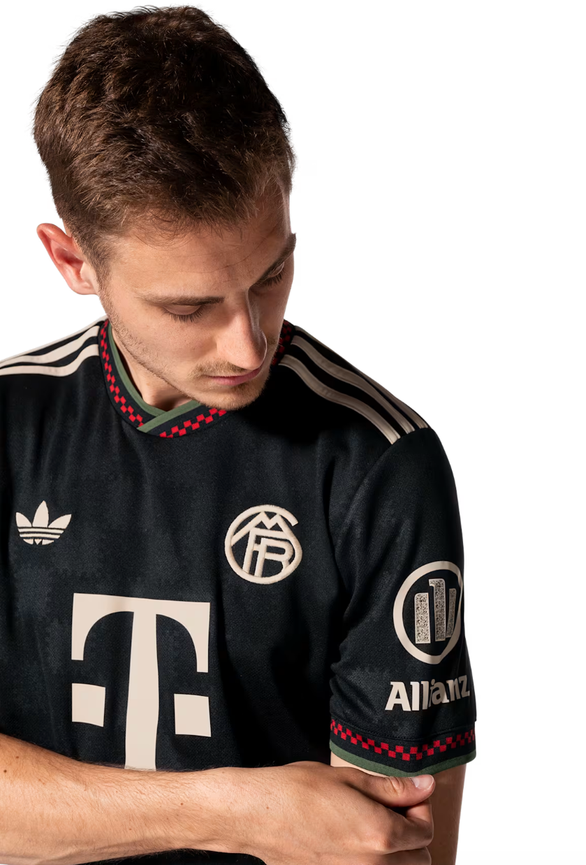 Bayern Munich Player Champions League Jersey 2025/26