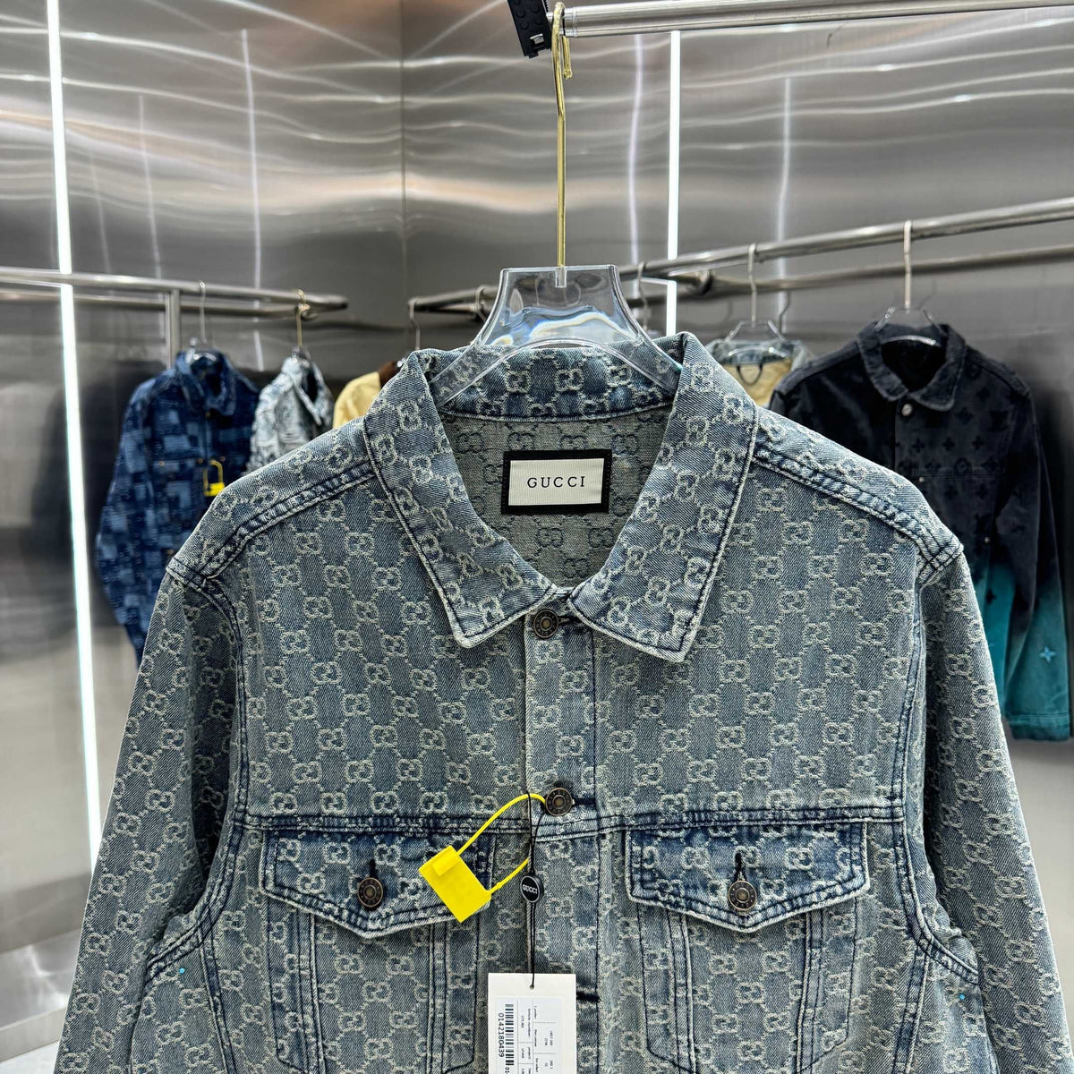 letter 1 color fashion coat  091805
