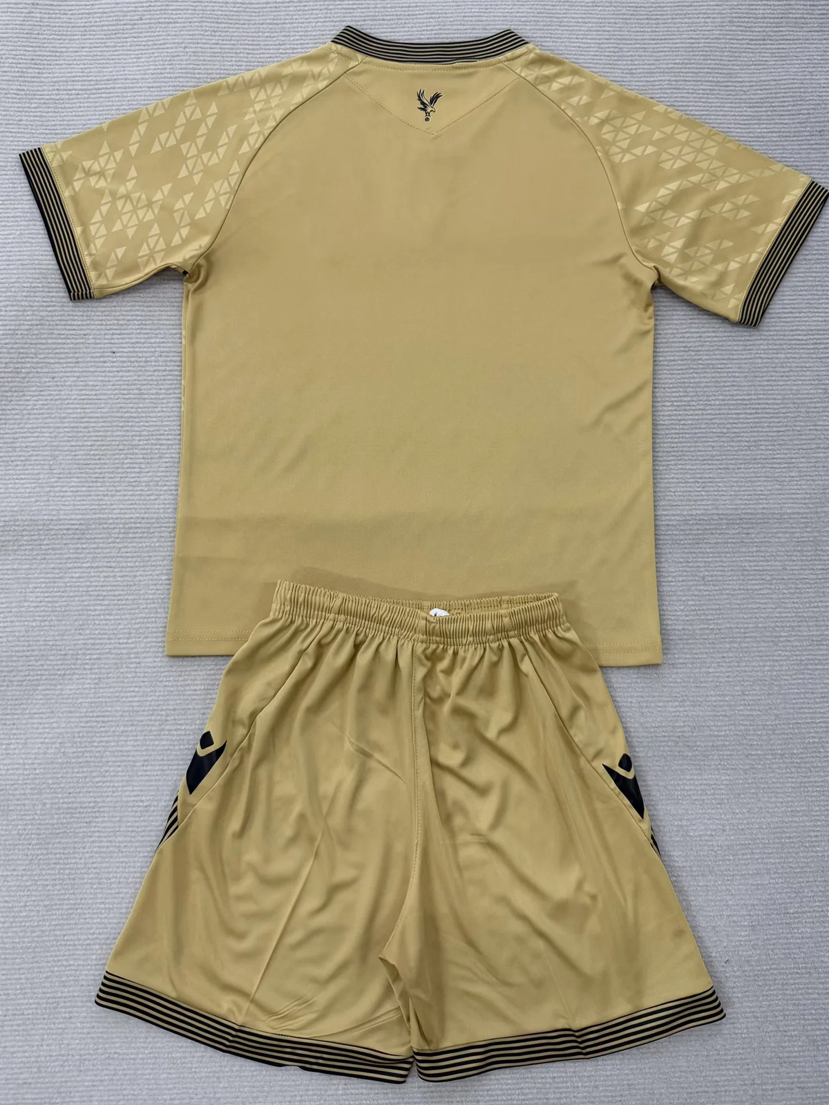 Kids Crystal Palace Away Eagle Gold Kit 2025/26