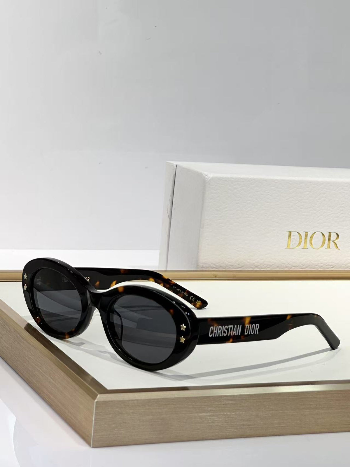 Fashion hot 8 color sunglasses