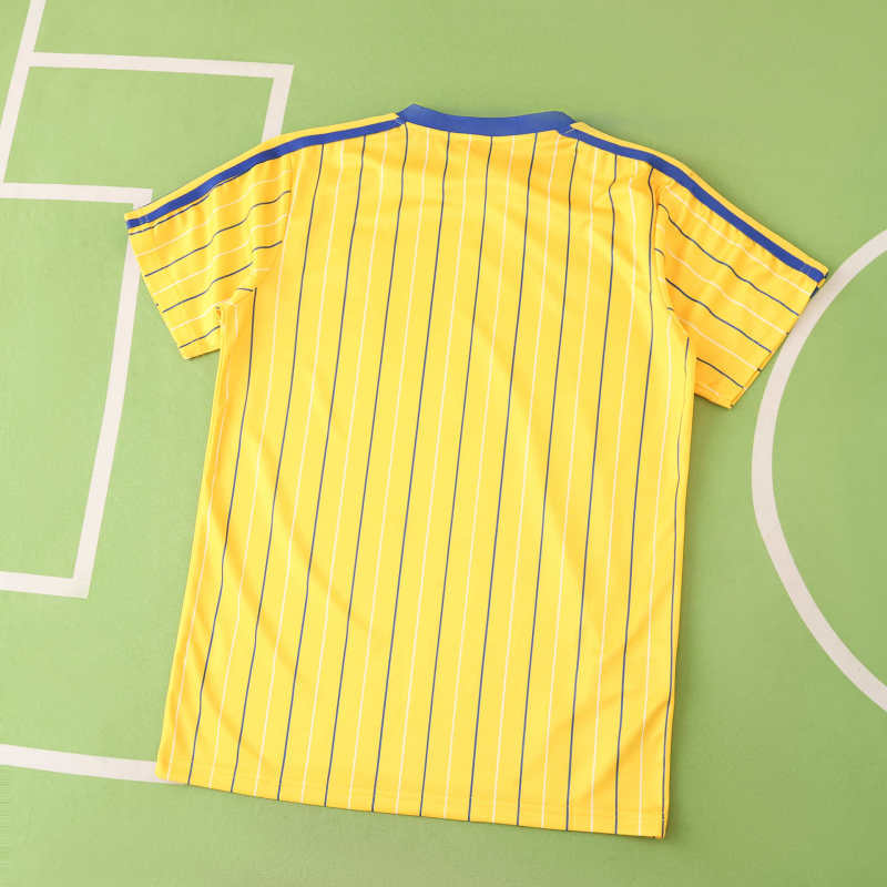 Leeds United Retro Edition Jersey 2025/26