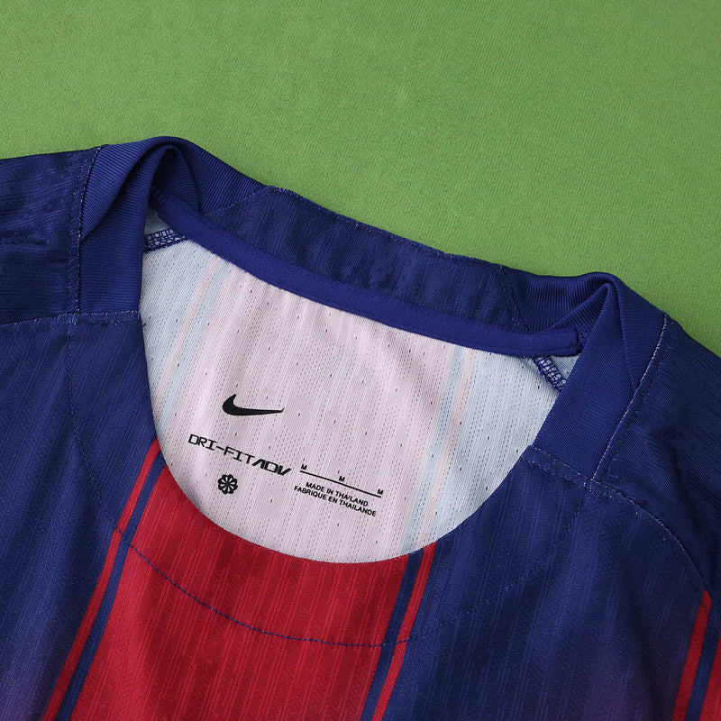 Barcelona Player Jersey Home 2025/26