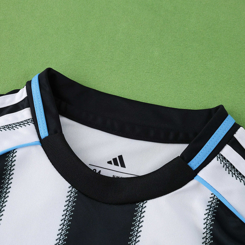Kids Newcastle United Home Kit 25/26