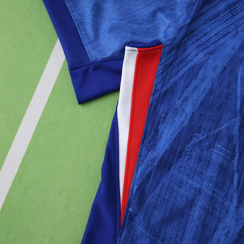 Chelsea Player Jersey Home 25/26 with World Champions 25 printing