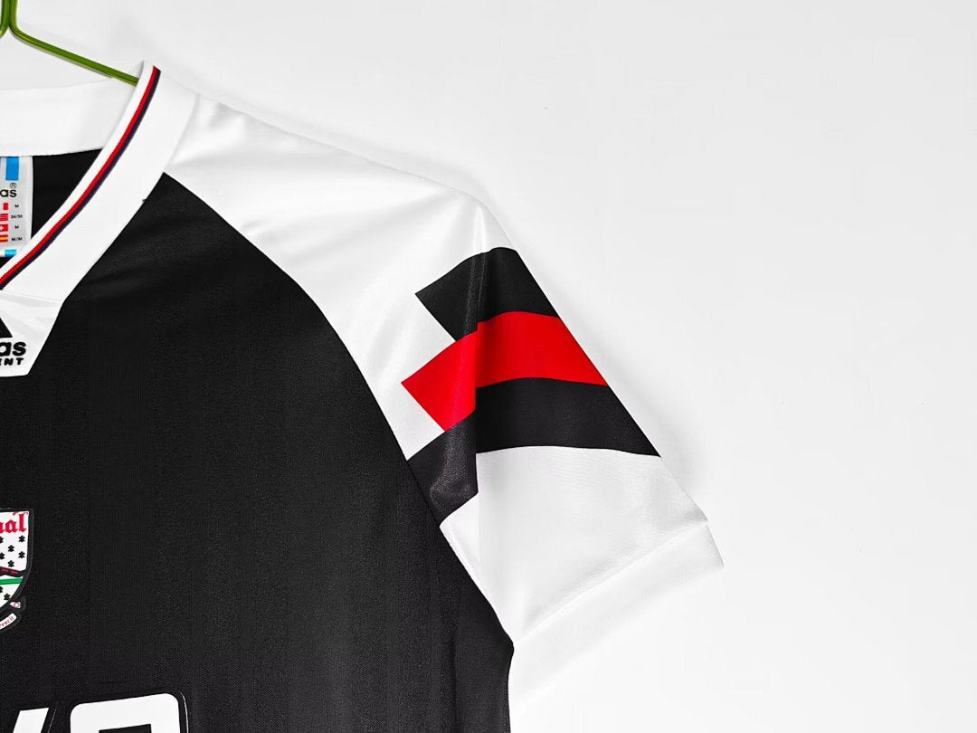 Arsenal Retro Jersey Home Black 1992/94 - Remake