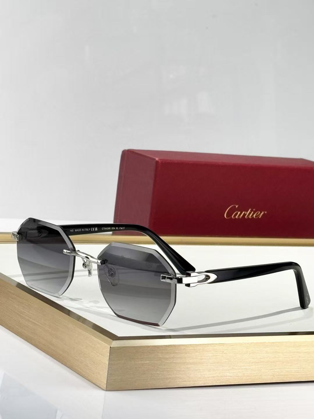 Fashion hot 8 color sunglasses