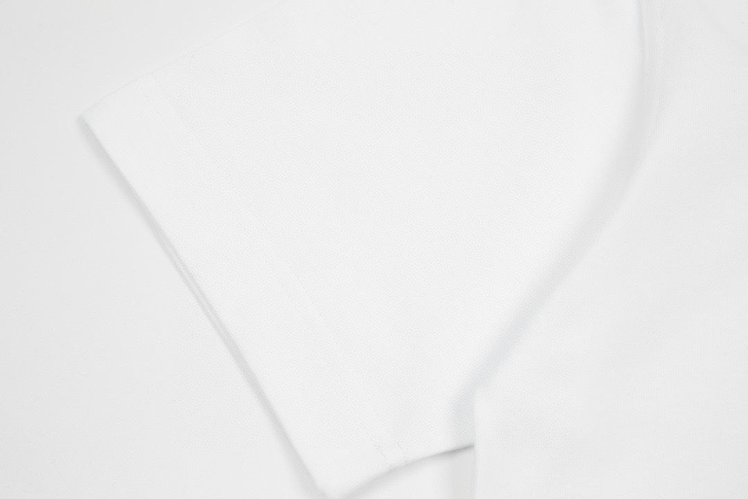 Foamed lettering cotton T-shirt