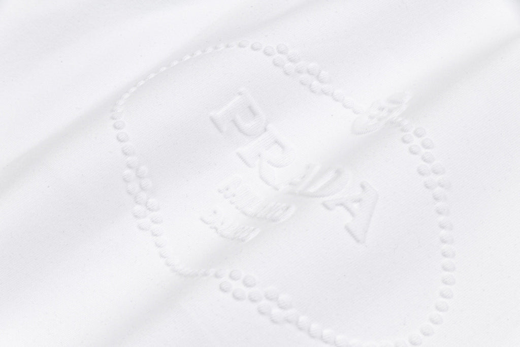 EMBOSSED PRINT COTTON T-SHIRT